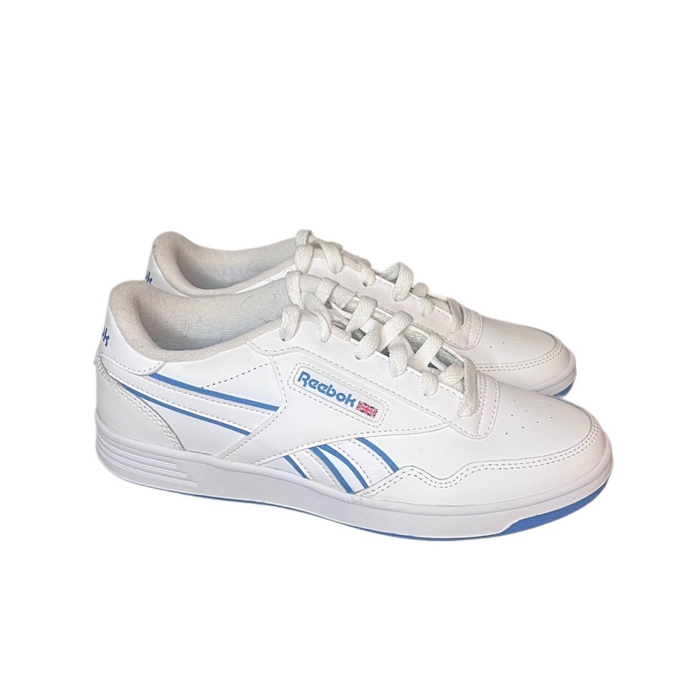 Women’s Reebok White and Blue Women’s Vintage Sneakers Size 7.5